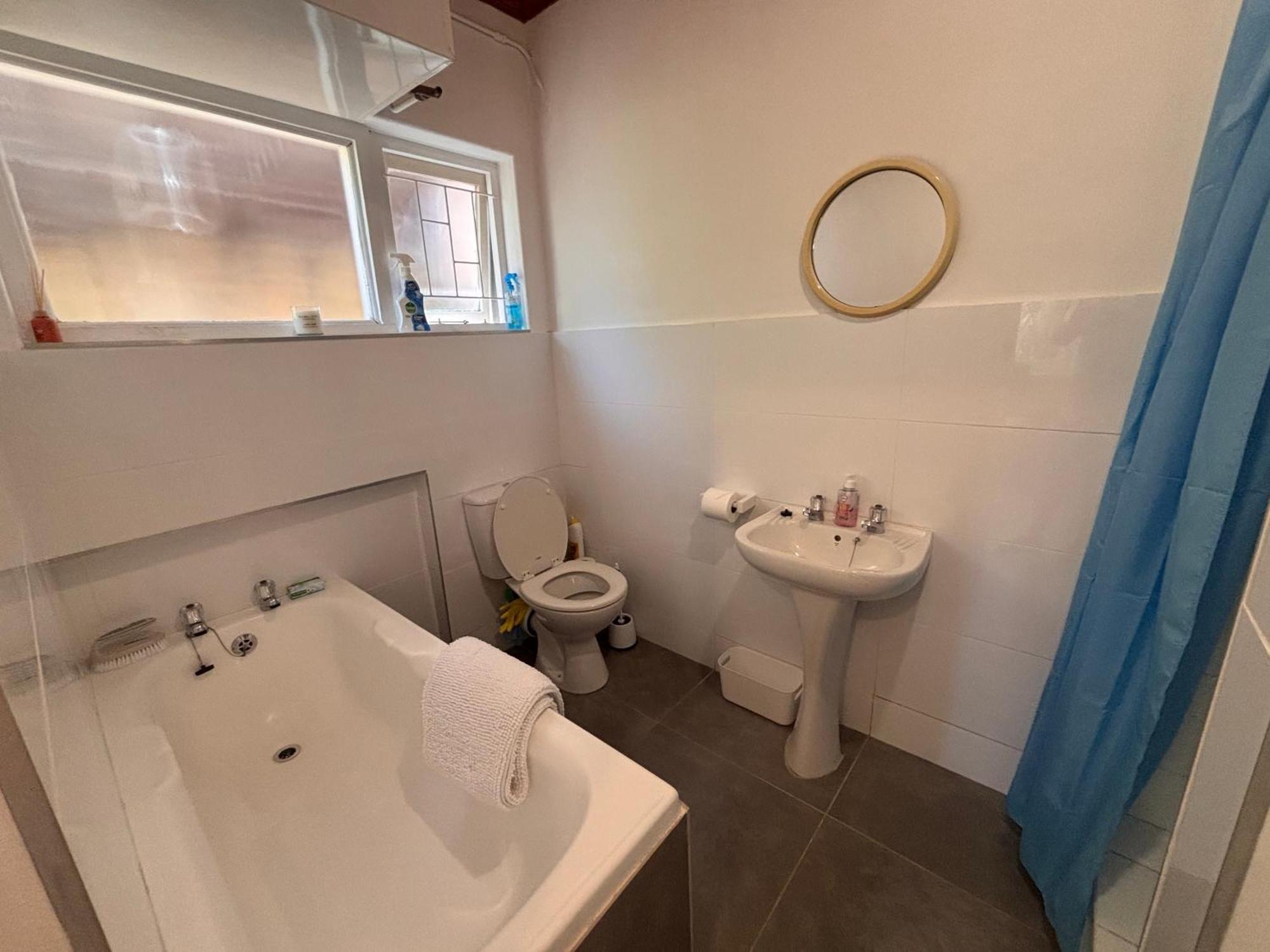 Highlands Self Catering Apartment Cape Town Exterior foto